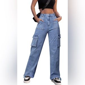 High Waisted Cargo Pants // SiZE M